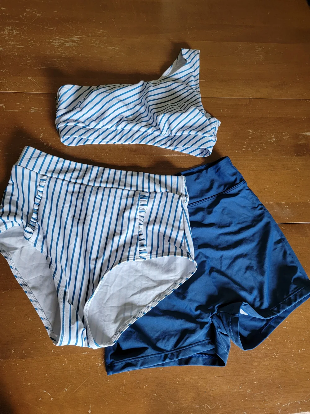 3 Piece Bikini Set One Shoulder Top With Two Coordinating Bottoms Blue/White S
